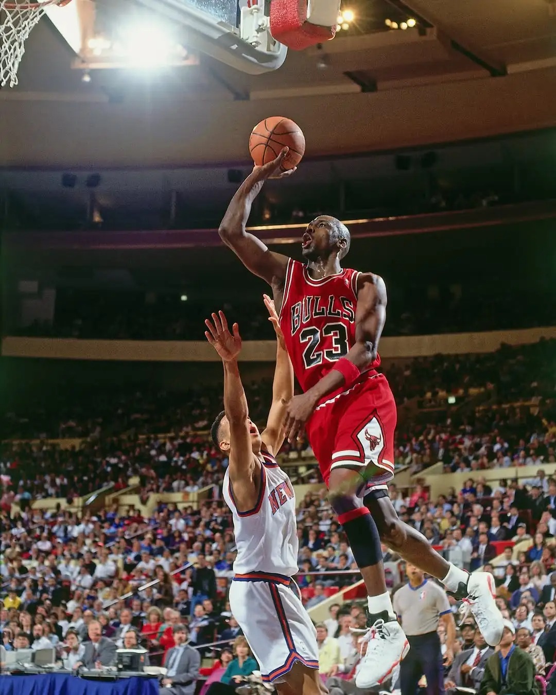 乔丹有多少个亿