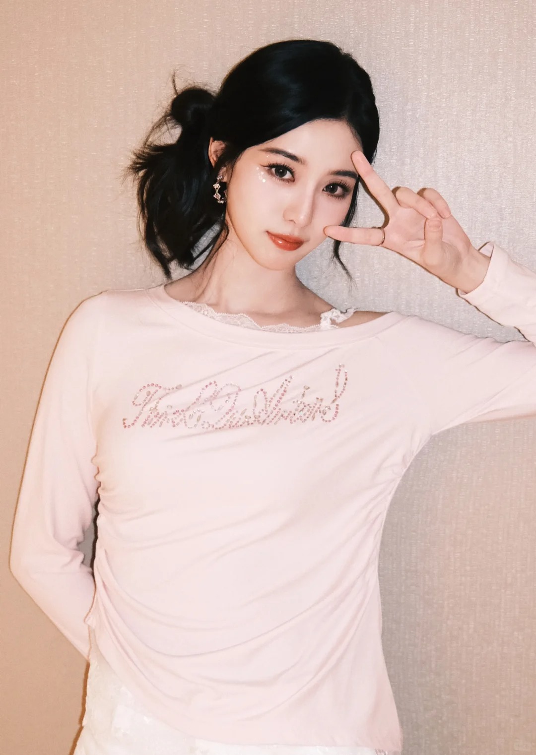 徐艺洋个人资料