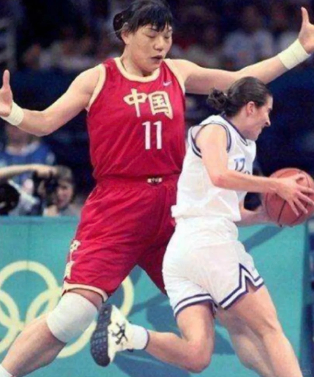 郑海霞个人资料