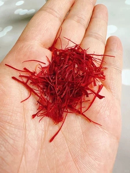 藏红花可以祛斑祛痘吗