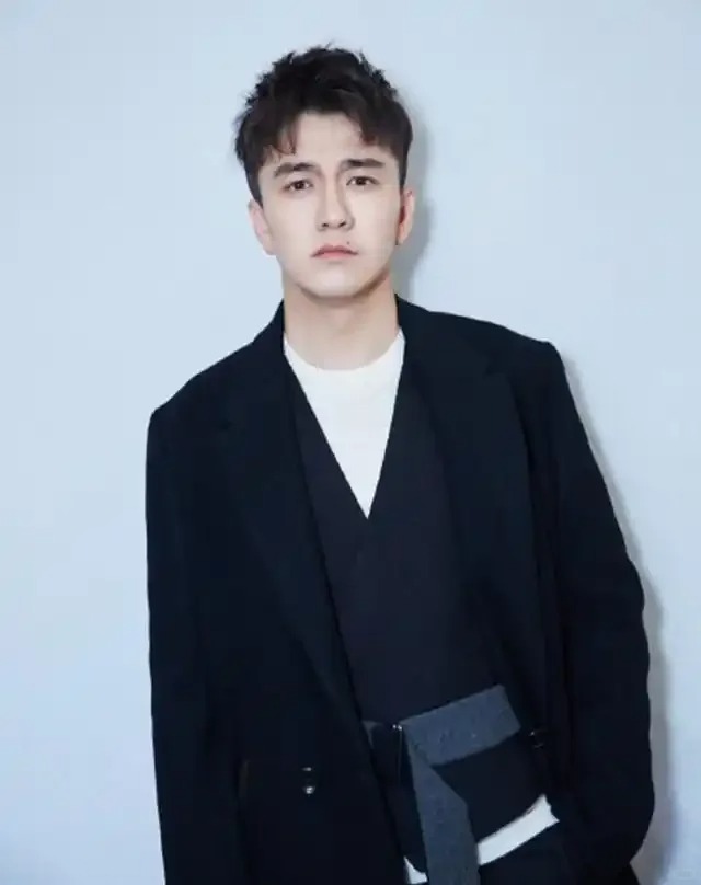 翟天临个人资料