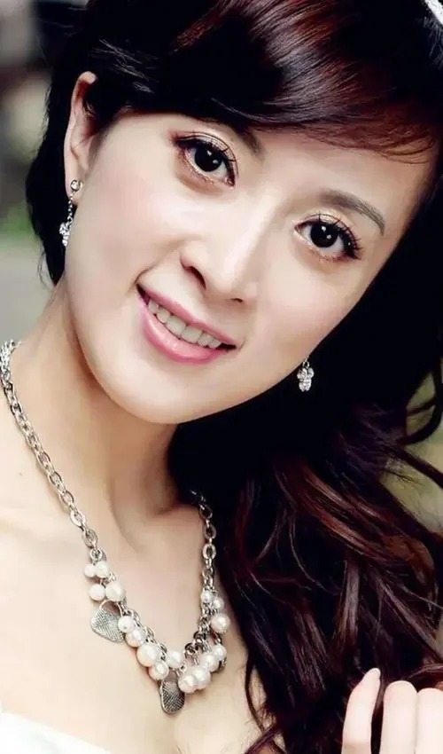 金巧巧个人资料