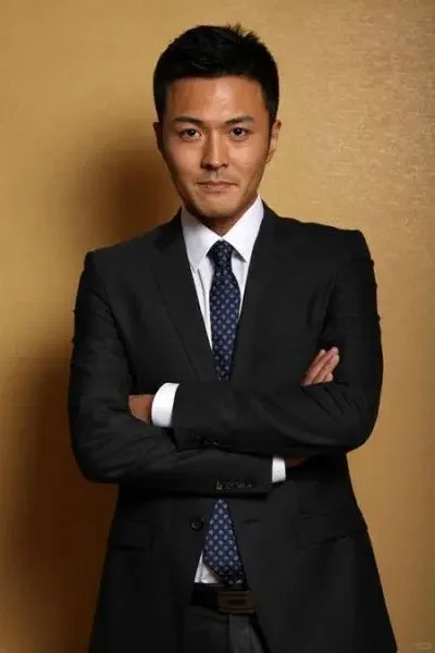 于小伟个人资料